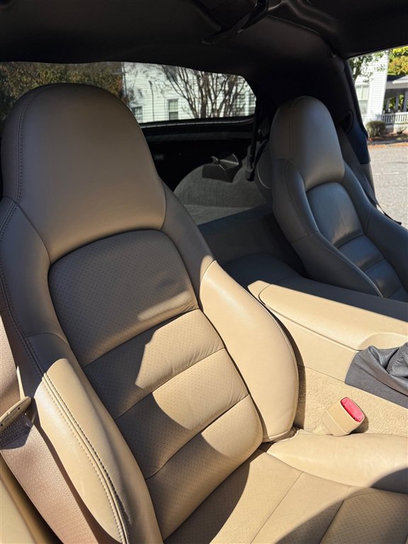 Used 2008 Chevrolet Corvette Coupe w/ Preferred Equipment Group RWD image 22