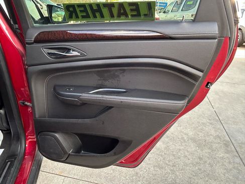 Used 2013 Cadillac SRX Luxury w/ Driver Awareness Package image 15