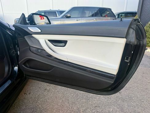 Used 2014 BMW 650i xDrive Convertible image 23