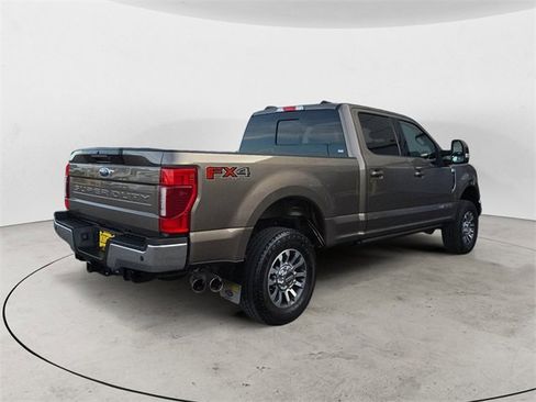 Certified 2022 Ford F250 Lariat w/ Lariat Ultimate Package image 5