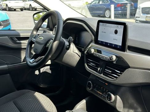 Used 2024 Ford Escape Active AWD/4WD image 33