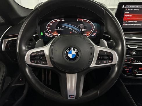 Used 2021 BMW M550i xDrive w/ Executive Package AWD/4WD image 37