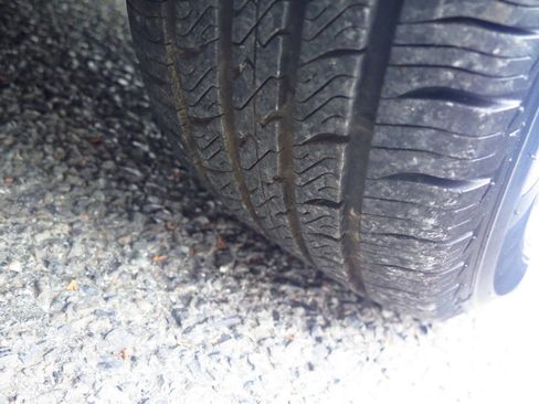 Used 2004 Honda Accord LX image 24