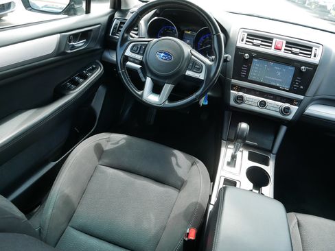 Used 2016 Subaru Legacy 2.5i Premium w/ Popular Package #2 AWD/4WD image 9