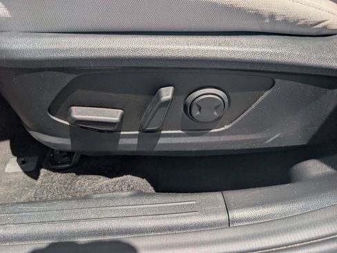 Used 2025 Hyundai Tucson SEL FWD image 13