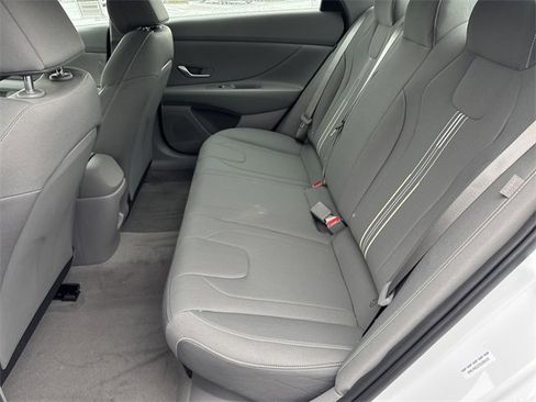 New 2026 Hyundai Elantra Blue image 20