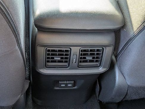 Used 2024 Toyota RAV4 XLE FWD image 16