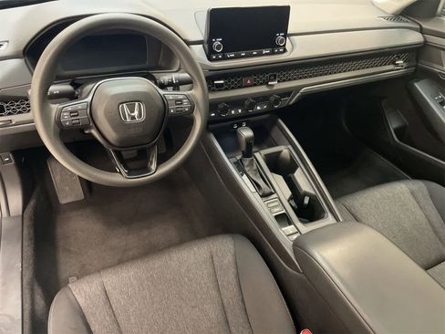 New 2025 Honda Accord SE image 19