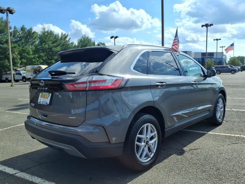 Used 2024 Ford Edge SEL w/ Convenience Package AWD/4WD image 6
