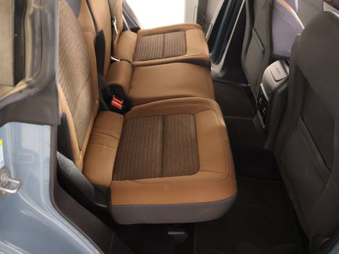 Used 2022 Ford Bronco Outer Banks AWD/4WD image 15