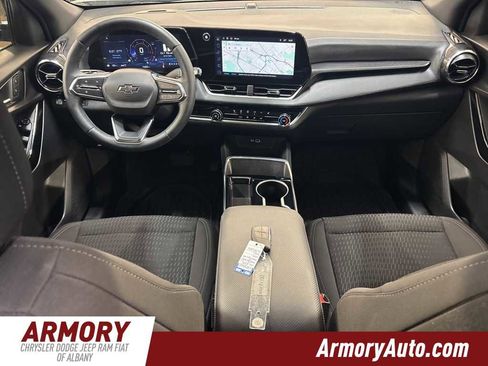 Used 2025 Chevrolet Equinox LT w/ Midnight Edition image 34