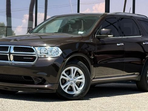 Used 2013 Dodge Durango Crew w/ Trailer Tow Group IV RWD image 2