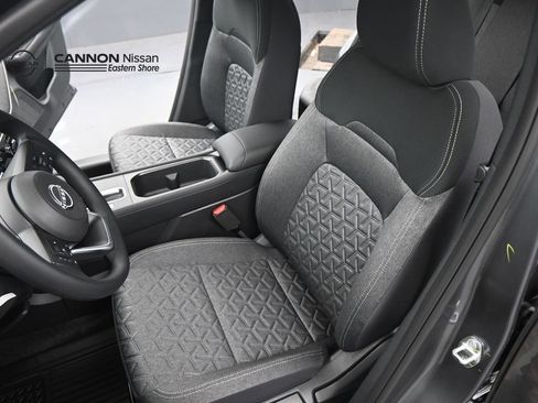 New 2026 Nissan Kicks SV FWD image 10