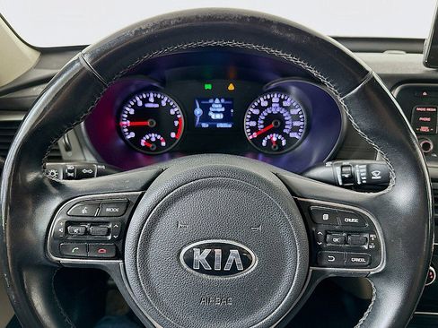 Used 2016 Kia Optima LX image 12