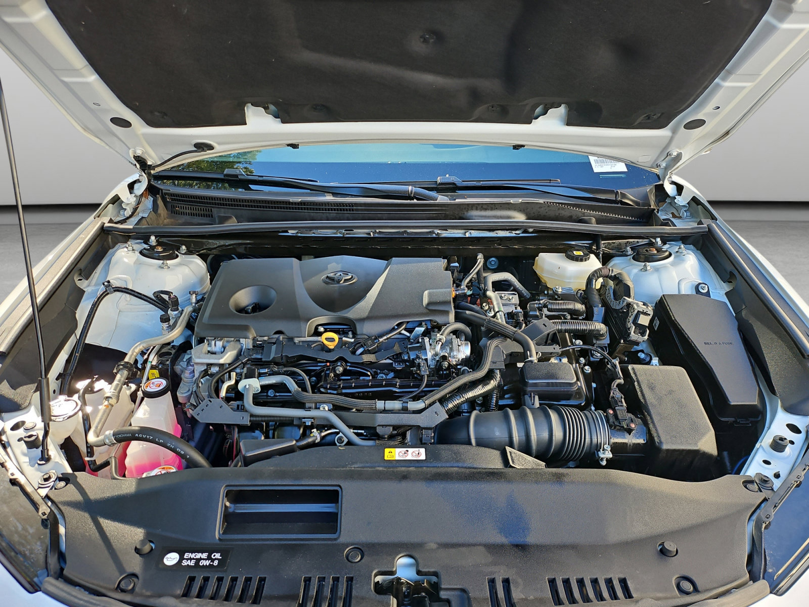 Used 2025 Toyota Camry LE FWD image 38
