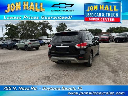 Used 2015 Nissan Pathfinder SL w/ SL Premium Package FWD image 9