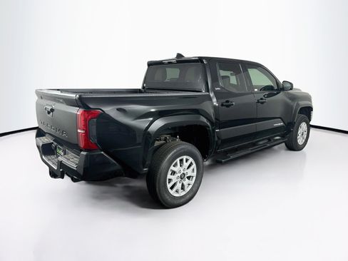Used 2026 Toyota Tacoma SR5 RWD image 9