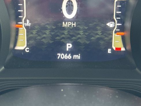 Used 2024 Jeep Gladiator Mojave w/ Convenience Group image 27