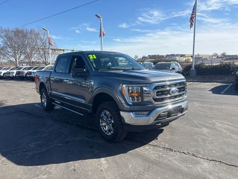Used 2021 Ford F150 XLT w/ Equipment Group 302A High image 3