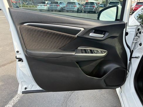 Used 2018 Honda Fit Sport image 14
