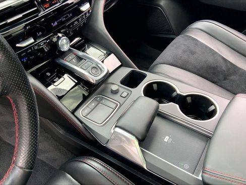 Used 2023 Acura MDX A-Spec AWD/4WD image 17