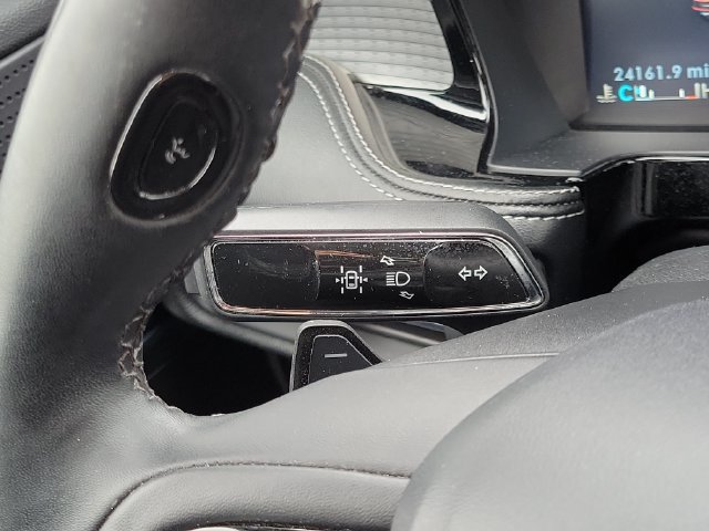 Used 2023 Lincoln Corsair AWD w/ Equipment Group 101A image 13