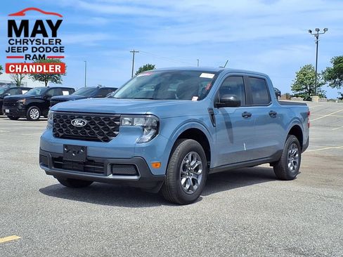 Used 2025 Ford Maverick XLT w/ Equipment Group 302A AWD/4WD image 1
