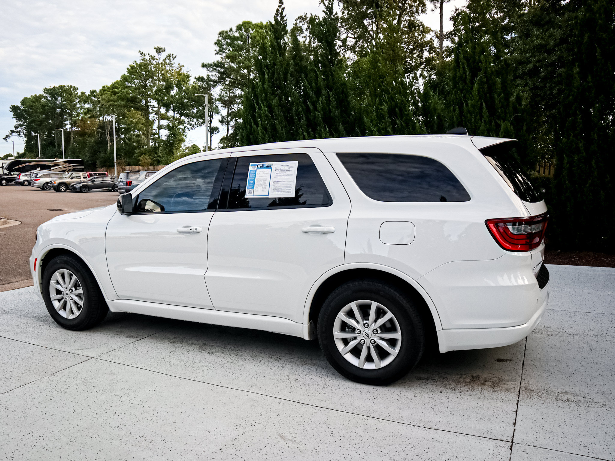 Used 2025 Dodge Durango GT RWD image 7