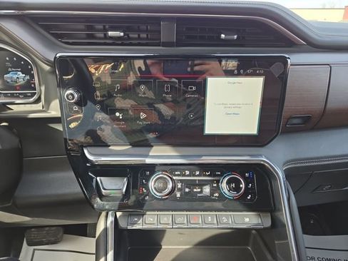 Used 2024 GMC Sierra 1500 Denali Ultimate image 28