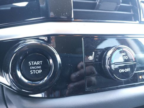 New 2026 Nissan Pathfinder SV image 19