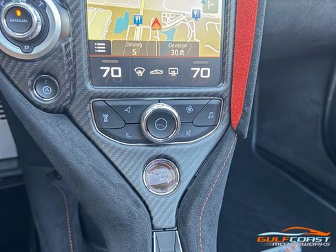 Used 2022 McLaren 765LT image 21