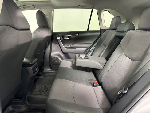 Used 2025 Toyota RAV4 XLE w/ Convenience Package FWD image 12