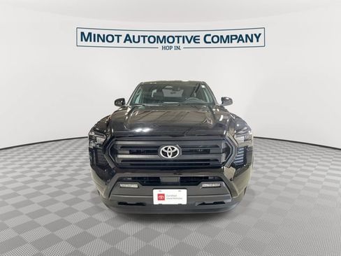 Used 2026 Toyota Tacoma SR5 AWD/4WD image 3