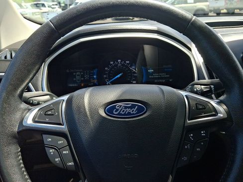 Used 2021 Ford Edge SEL w/ Convenience Package AWD/4WD image 19