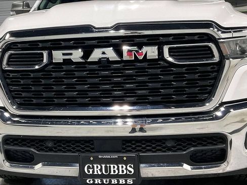 Used 2025 RAM 1500 Big Horn AWD/4WD image 35