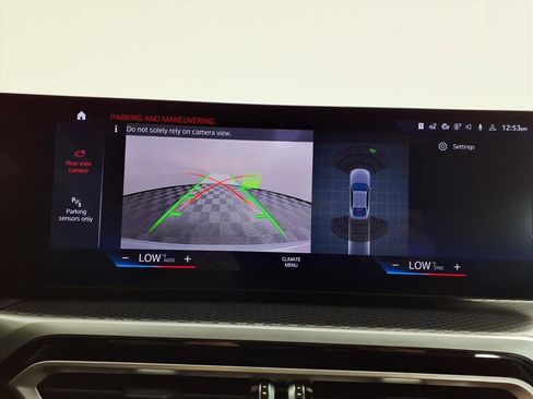 Used 2023 BMW i4 eDrive40 w/ M Sport Package image 18