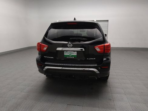 Used 2020 Nissan Pathfinder Platinum image 7
