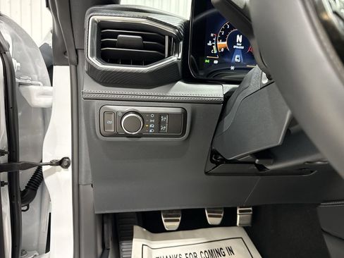 Used 2025 Ford Mustang GT Premium w/ GT Performance Package RWD image 18
