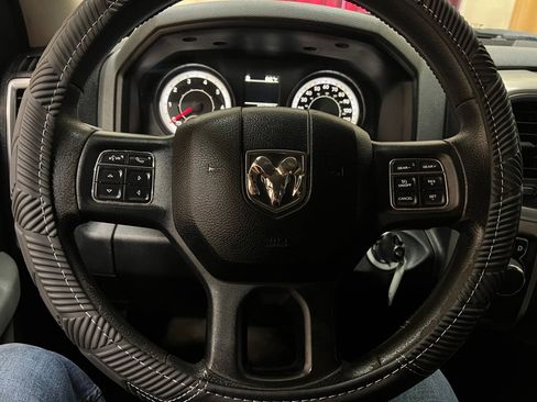 Used 2017 RAM 1500 Classic SLT image 20