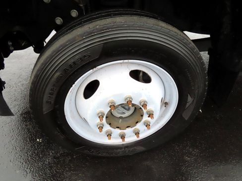 Used 2019 Ford F450 XL w/ XL Value Package image 10