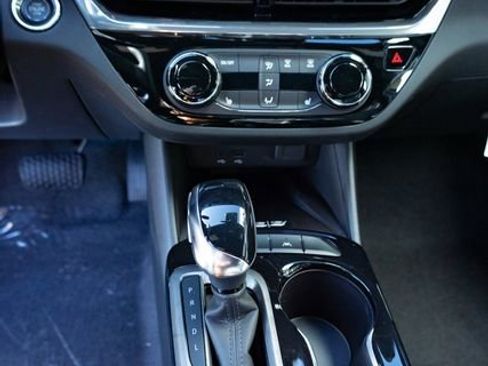 New 2026 Buick Envista Sport Touring image 21