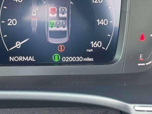 Used 2023 Honda Civic Touring image 29