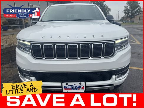 Used 2023 Jeep Wagoneer Series II AWD/4WD image 11