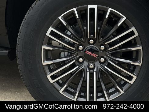 New 2026 GMC Yukon XL Elevation w/ Elevation Premium Package AWD/4WD image 9