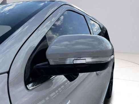 Used 2023 Lincoln Navigator Reserve RWD image 15