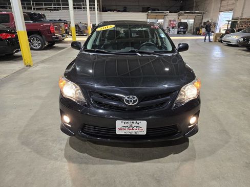 Used 2013 Toyota Corolla S Special Edition image 19