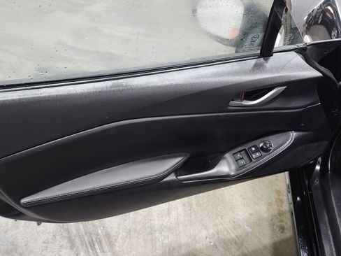 Used 2016 MAZDA MX-5 Miata Sport image 23