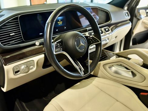 Used 2024 Mercedes-Benz GLE 350 4MATIC image 12