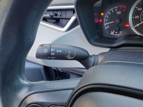 Used 2022 Toyota Corolla LE FWD image 24