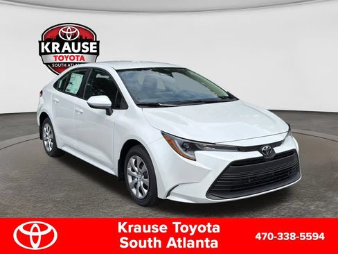 New 2026 Toyota Corolla LE FWD image 3